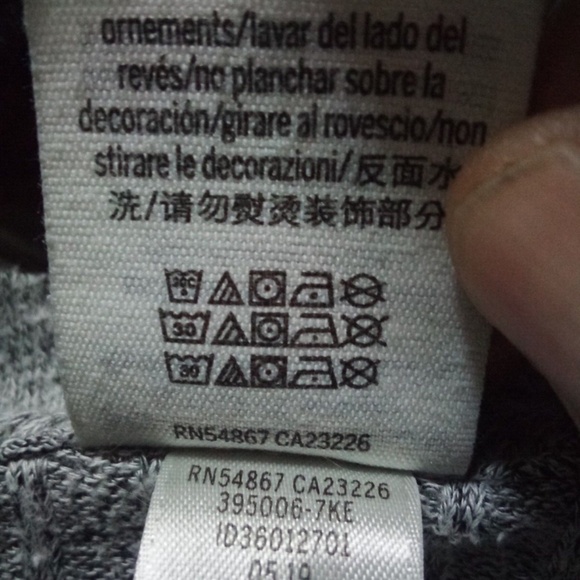 Pink Victoria Secret Active Gray Ribbed Long Sleeve V-Neck Cropped Athltetic Sm - Picture 4 of 6